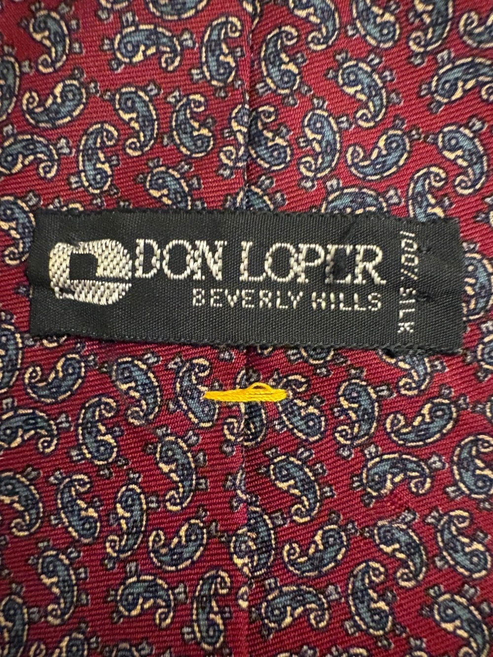 Vintage Don Loper Beverly Hills 100% Silk Paisley Tie Red Burgundy